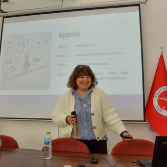 Geleceğin Kapıları: Yapay Zeka, Kuantum Teknolojileri ve Metaverse Konferansı